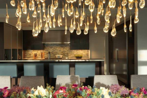 Stowe-Chandelier-Kitchen